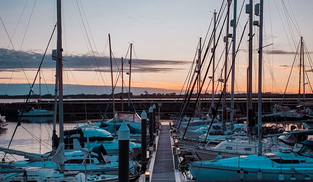 Finding Quiet Corners in Busy Harbour Villages